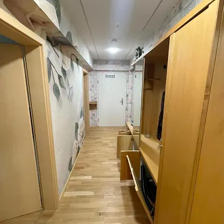 アパート Zentral Gelegenes Mit Balkon In オーバーハウゼン